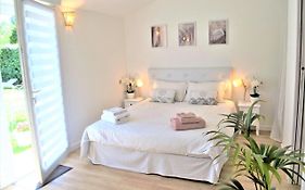 Chambre d'hôtes de charme MERBLEUESOLEIL